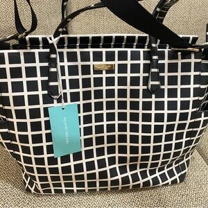 Kate Spade Kaylie Baby Bag is a stylish and functional accessory